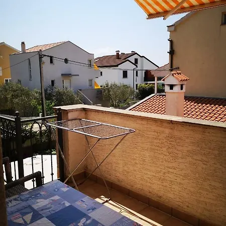 Appartement Dora *
